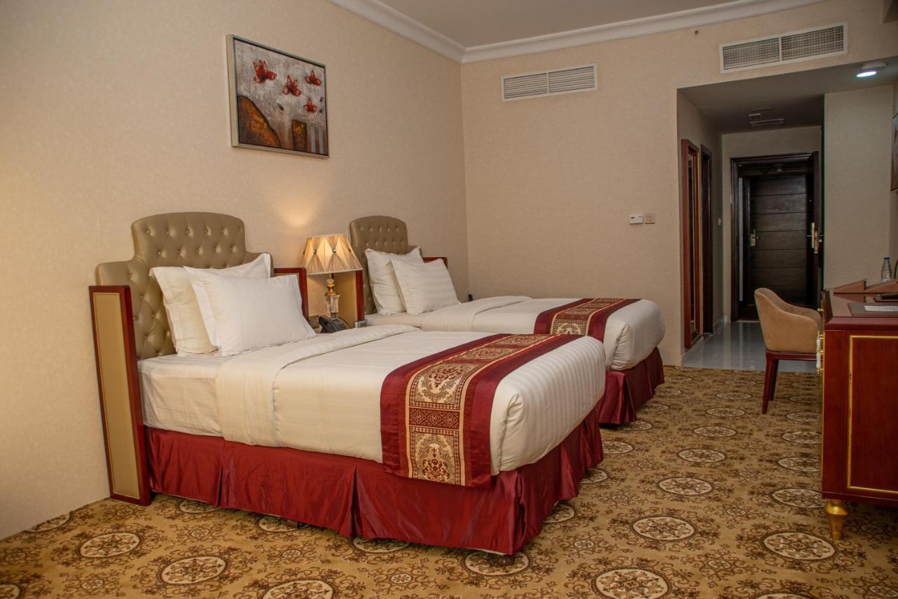 Al Salam Grand Hotel & Resort Al Buraimi Buitenkant foto