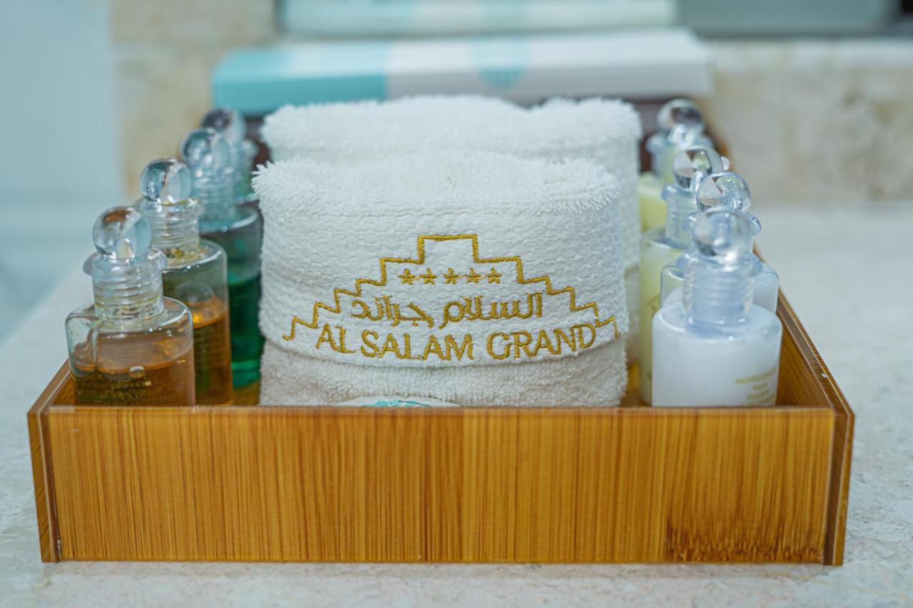 Al Salam Grand Hotel & Resort Al Buraimi Buitenkant foto