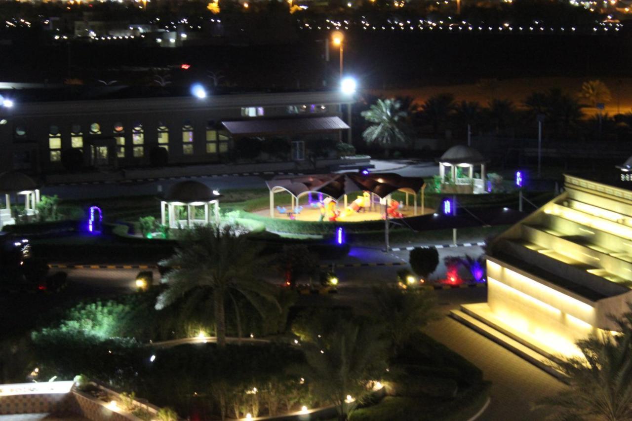 Al Salam Grand Hotel & Resort Al Buraimi Buitenkant foto