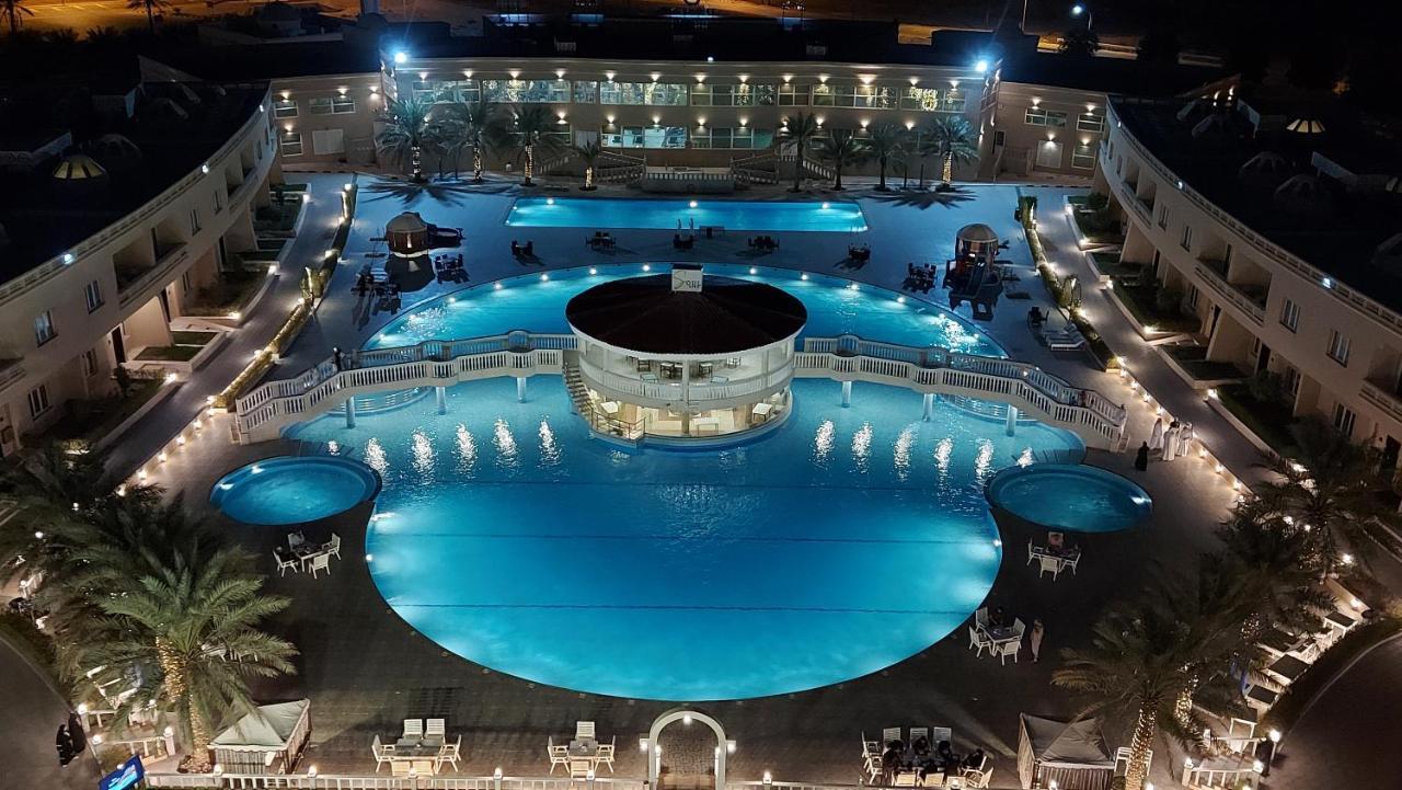 Al Salam Grand Hotel & Resort Al Buraimi Buitenkant foto